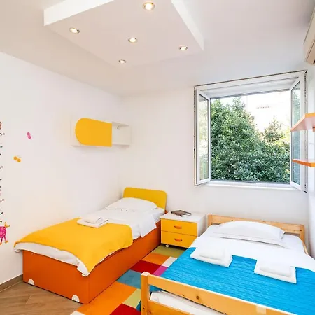 Spacious Two Bedroom *