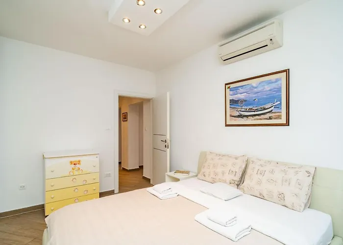 Spacious Two Bedroom شقة دوبروفينك