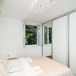 Spacious Two Bedroom